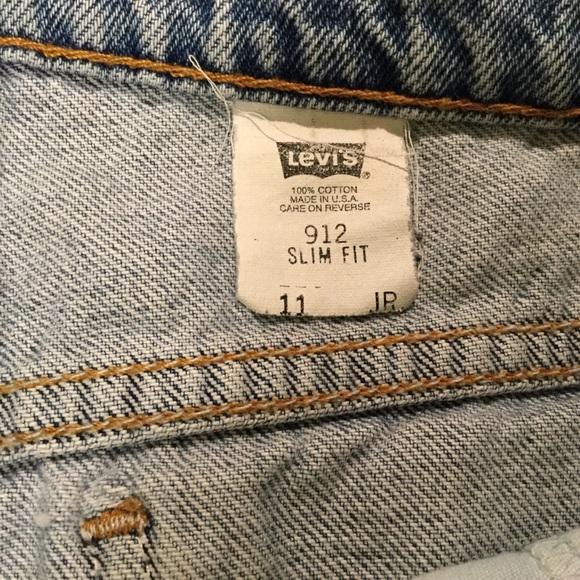 Levi Strauss Vintage 912 Denim Shorts Slim Size 11 - Picture 6 of 7